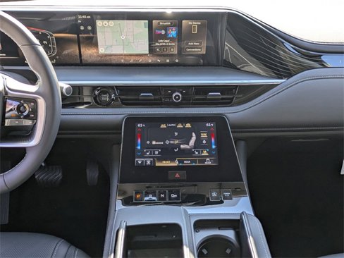 New 2025 INFINITI QX80 Luxe image 21