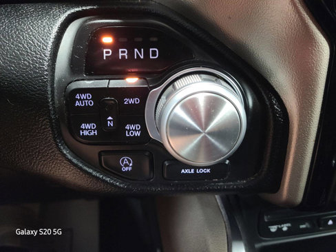 Used 2019 RAM 1500 Laramie image 37