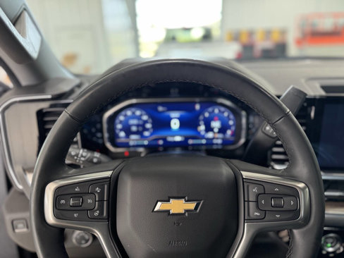 Used 2023 Chevrolet Silverado 1500 LT w/ Protection Package image 27