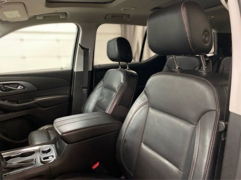 Used 2018 Chevrolet Traverse Premier w/ LPO, 'HIT The Road' Package image 10