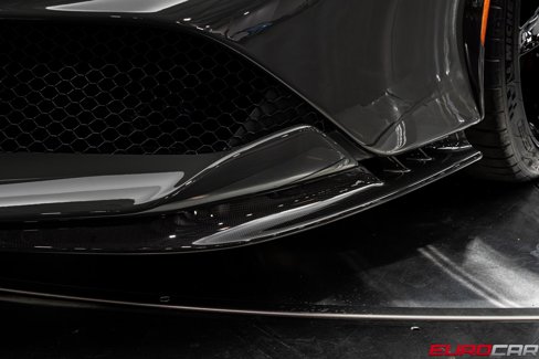 Used 2024 Ferrari SF90 Spider image 16