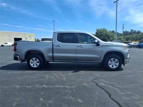 Used 2025 Chevrolet Silverado 1500 LT image 26