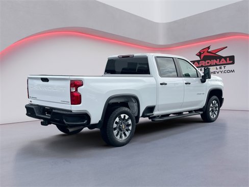 Used 2024 Chevrolet Silverado 2500 Custom w/ Custom Convenience Package image 4