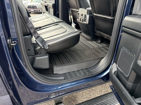 Used 2018 Ford F150 Platinum w/ Equipment Group 701A Luxury image 41