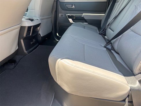 New 2025 Toyota Tundra Limited image 31