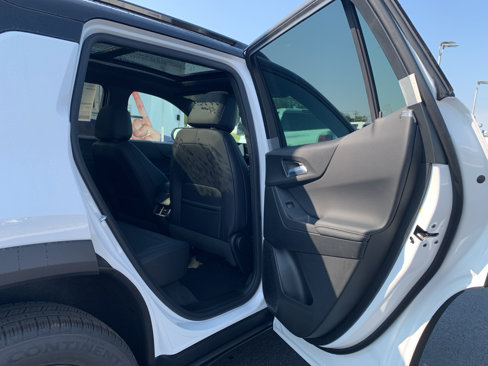 New 2026 Chevrolet Equinox LT w/ Convenience Package II image 24