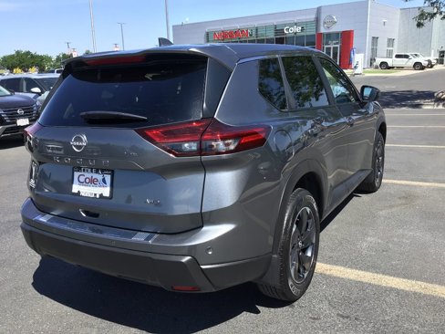 New 2025 Nissan Rogue SV image 5