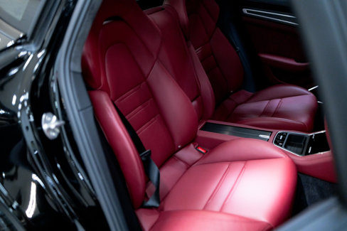 Used 2023 Porsche Panamera GTS image 71