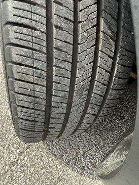 Used 2020 Tesla Model Y Long Range image 19