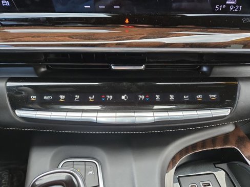 Used 2022 Cadillac Escalade Sport Platinum image 33