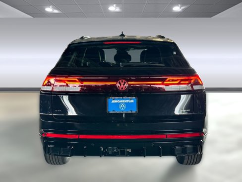 New 2026 Volkswagen Atlas Cross Sport SEL R-Line image 9