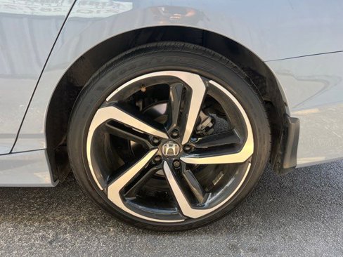 Used 2022 Honda Accord Sport image 9