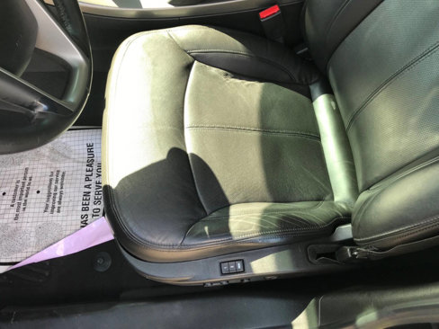 Used 2013 Buick LaCrosse Touring image 6