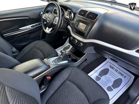 Used 2018 Dodge Journey SXT w/ Connectivity Group image 12