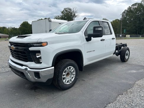 Used 2025 Chevrolet Silverado 2500 W/T w/ WT Convenience Package image 4