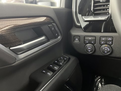 New 2025 Chevrolet Silverado 3500 LT w/ Trail Boss Package image 18