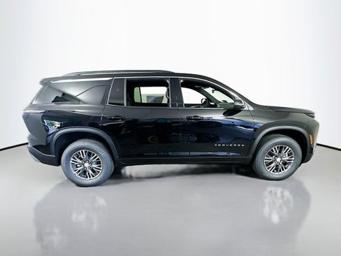 New 2026 Chevrolet Traverse LT image 4
