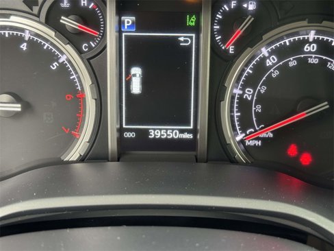 Used 2024 Toyota 4Runner TRD Off-Road Premium image 12