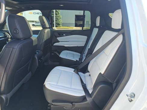 New 2026 Chevrolet Traverse High Country w/ LPO, Floor Liner Package image 26