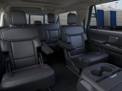 New 2025 Ford Expedition Max Platinum image 11