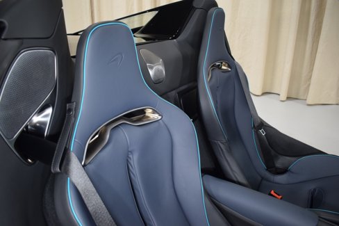 New 2025 McLaren Artura Spider image 20
