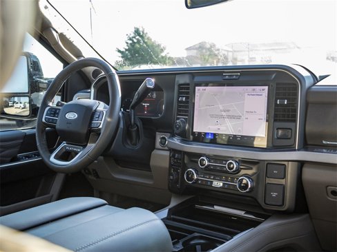 Used 2025 Ford F450 Platinum w/ Platinum Plus Package image 27