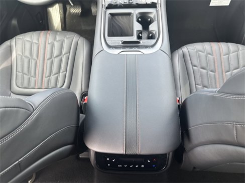 New 2025 Nissan Armada PRO-4X image 4