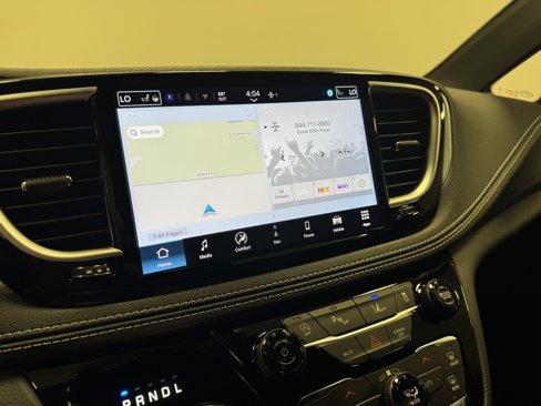 New 2026 Chrysler Pacifica Limited w/ S Appearance Package image 22