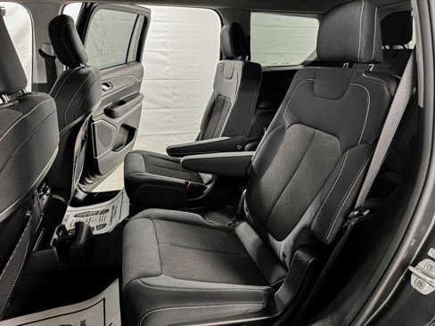 Used 2022 Jeep Grand Cherokee L Laredo w/ Luxury Tech Group I image 10