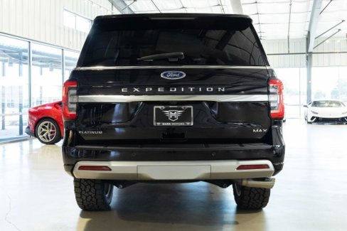 Used 2024 Ford Expedition Max Platinum image 6