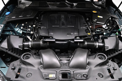 Used 2019 Jaguar XJ L Portfolio image 6
