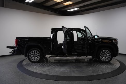 New 2026 GMC Sierra 1500 Denali image 13