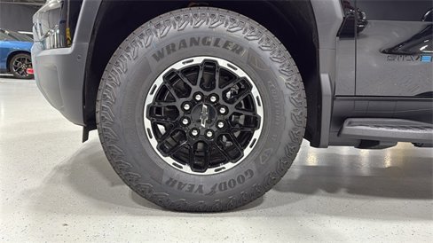 New 2026 Chevrolet Silverado EV Trail Boss image 17
