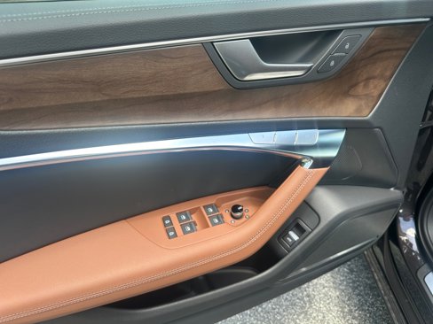 New 2025 Audi A6 Premium Plus image 32
