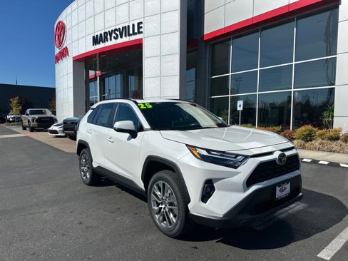 Certified 2025 Toyota RAV4 XLE Premium image 1