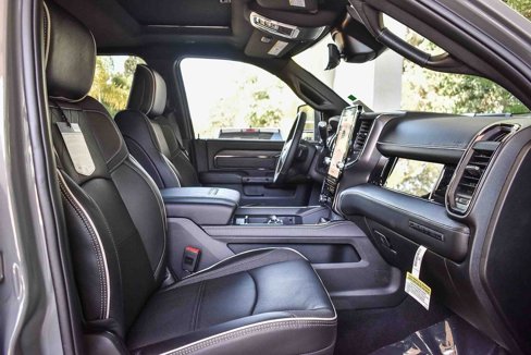 New 2026 RAM 2500 Limited image 17