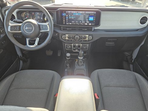 Certified 2024 Jeep Wrangler Unlimited Sahara image 12