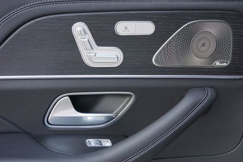 Certified 2025 Mercedes-Benz GLS 450 4MATIC image 52