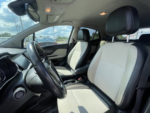 Used 2018 Buick Encore Sport Touring image 18