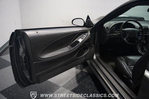 Used 2004 Ford Mustang GT image 39