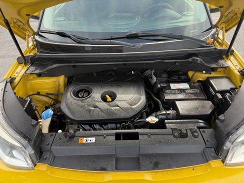 Used 2014 Kia Soul + image 16