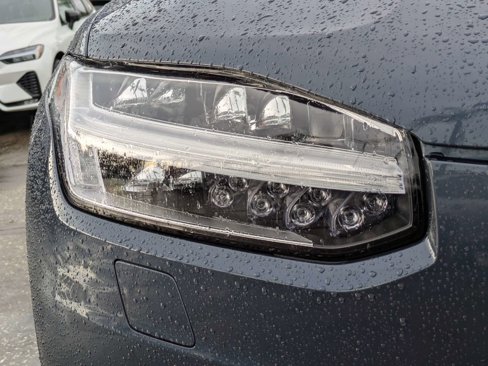 Used 2023 Volvo XC90 B6 Ultimate w/ Protection Package Premier image 10