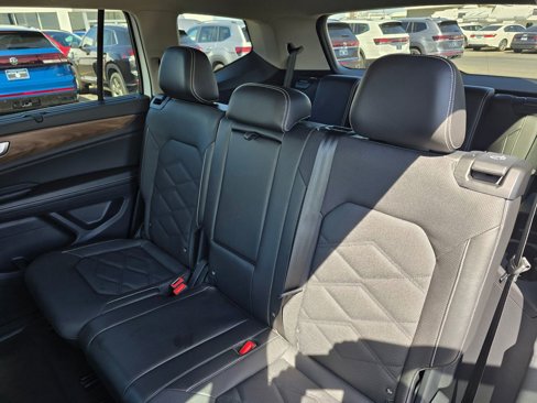 Used 2024 Volkswagen Atlas SE image 20