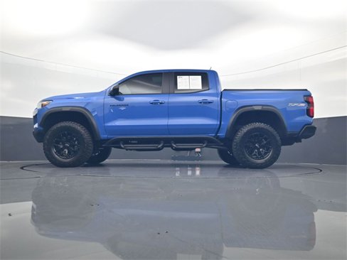 Used 2025 Chevrolet Colorado ZR2 w/ Technology Package image 28