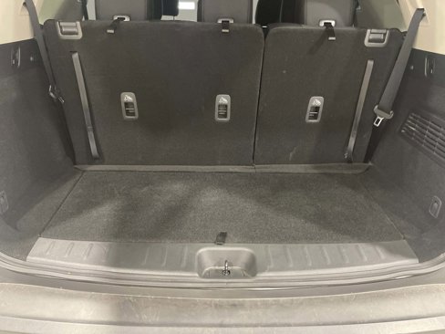 Used 2025 Nissan Pathfinder SV image 27