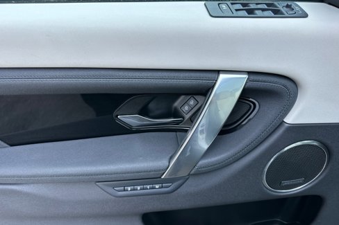 Certified 2024 Land Rover Discovery Sport S image 10