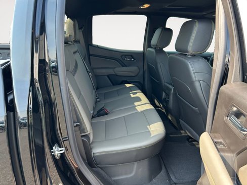 New 2026 Chevrolet Colorado ZR2 w/ Technology Package image 11