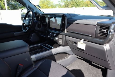 New 2026 Ford F350 Lariat w/ Chrome Package image 39