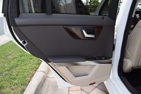 Used 2013 Mercedes-Benz GLK 250 BlueTEC 4MATIC image 70