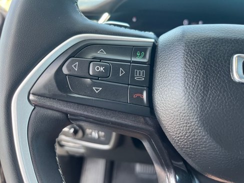Used 2023 Jeep Grand Cherokee Altitude image 28